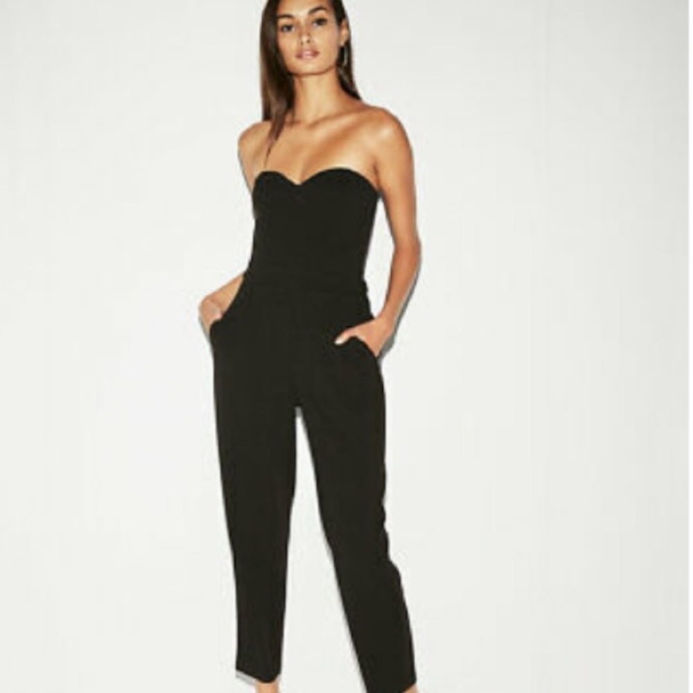 🆕🖤 Express Sweetheart Strapless Jumpsuit